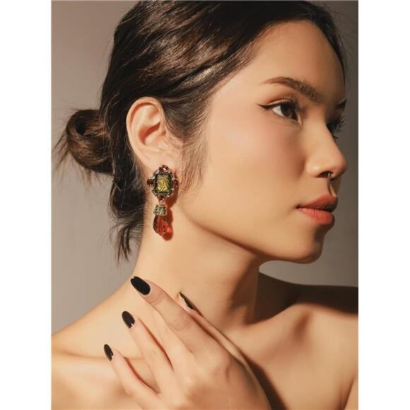 Vintage Retro Statement Dangle Earrings | Green & Brown Drop Pendant - Picture 3 of 6